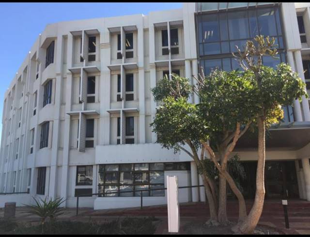 595M² OFFICE TO LET IN TYGER VALLEY